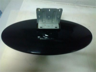 Лот: 11586963. Фото: 1. Подставка от телевизора IZUMI... Кронштейны, стойки, подставки