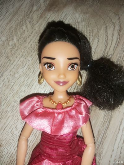 Лот: 17543999. Фото: 1. Фирменная кукла Елена от Disney... Куклы