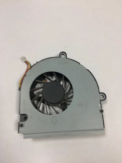 Лот: 12023294. Фото: 1. Вентилятор ДЛЯ ASUS K53, MF60120V1-C250-G99. Системы охлаждения
