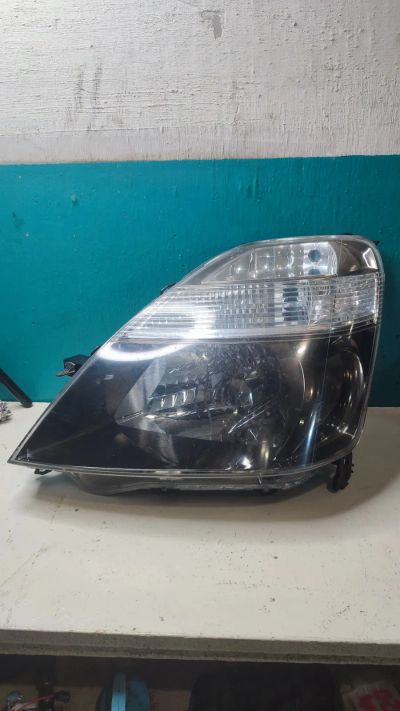 Лот: 20311653. Фото: 1. Фара Honda Stream. Оптика и освещение