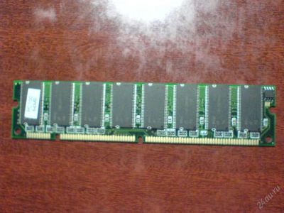 Лот: 105550. Фото: 1. SDRAM DIMM 64Mb. Оперативная память