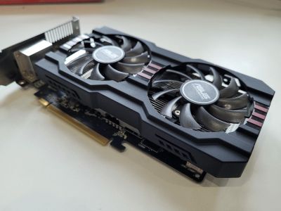 Лот: 18740637. Фото: 1. Видеокарта R9 270 ASUS 2GB. Видеокарты