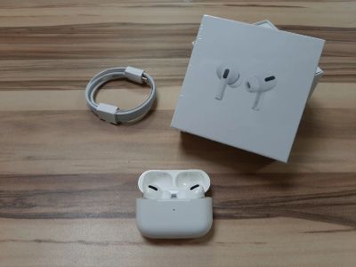 Лот: 16923201. Фото: 1. AirPods Pro. Наушники, гарнитуры