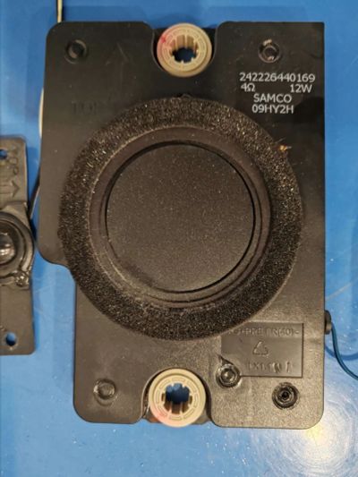 Лот: 25059636. Фото: 1. Динамику + сабвуфер от тв Philips... Запчасти для телевизоров, видеотехники, аудиотехники