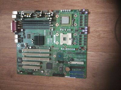 Лот: 17664594. Фото: 1. мат.плата Intel server board se7500cw2. Материнские платы