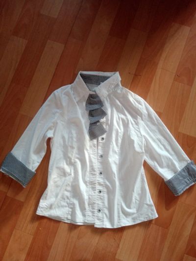 Лот: 16436734. Фото: 1. Блузка 2. Рубашки, блузки, водолазки