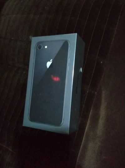 Лот: 11199375. Фото: 1. Iphone 8 новый, чек. Смартфоны
