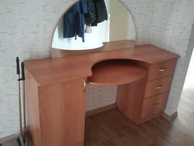 Лот: 7474859. Фото: 1. Комод с зеркалом. Комоды