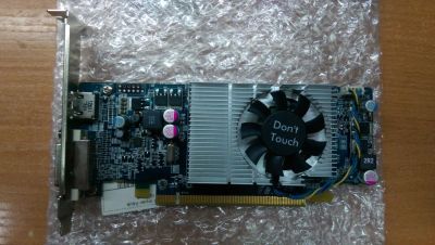 Лот: 10198875. Фото: 1. PCI-E видеокарта Radeon HD6570... Видеокарты