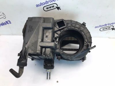 Лот: 21705063. Фото: 1. корпус мотора отопителя Kia Spectra... Двигатель и элементы двигателя