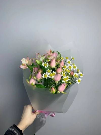 Лот: 25727634. Фото: 1. 1. Букет- комплимент быстрые торги... Свежие цветы