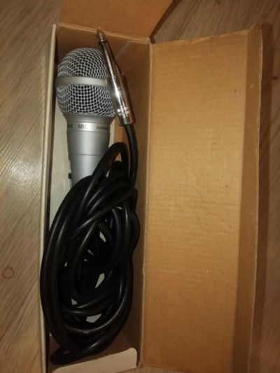 Лот: 19615344. Фото: 1. практически новый микрофон. Динамики, микрофоны