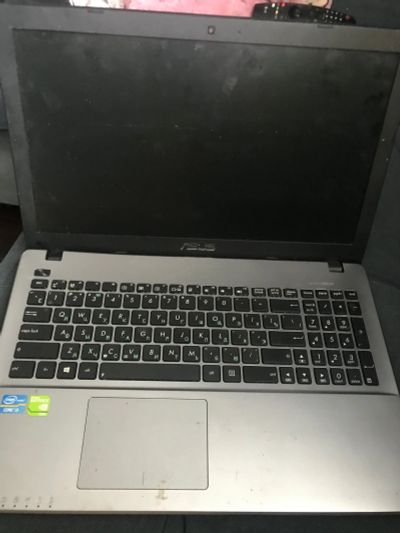 Лот: 18797524. Фото: 1. Ноутбук Asus x550c. Ноутбуки