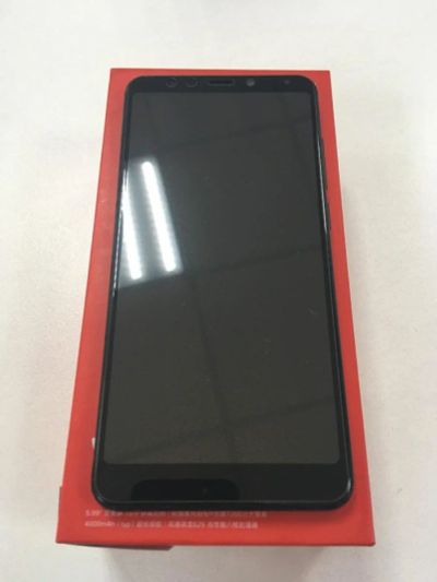 Лот: 17984505. Фото: 1. Xiaomi Redmi 5 32Gb Black 869816034578863. Смартфоны