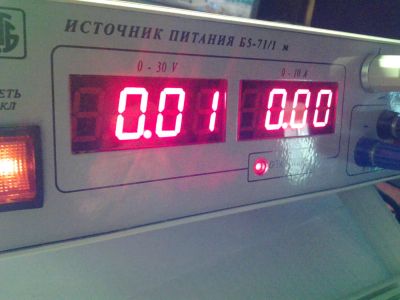 Лот: 5340689. Фото: 1. Мощный лаборатоный блок питания... Радиолюбительский инструмент