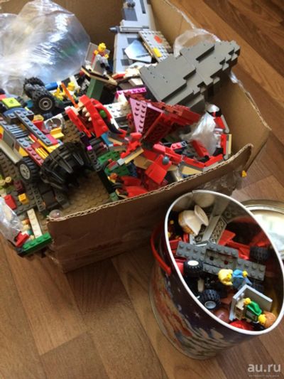 Лот: 13692552. Фото: 1. Лего LEGO одним лотом коробка... Конструкторы