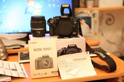 Лот: 3603524. Фото: 1. Фотоаппарат Canon EOS 1000D. Цифровые зеркальные