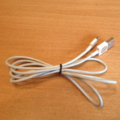 Лот: 6197757. Фото: 1. USB кабель Apple Lightning С РУБЛЯ... Дата-кабели, переходники