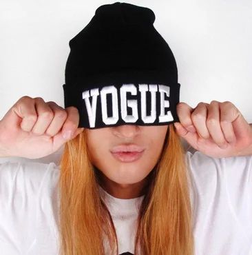 Лот: 6387383. Фото: 1. Шапка женская Vogue. Акция... Головные уборы