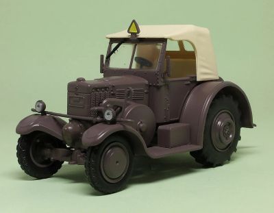 Лот: 15857001. Фото: 1. Тракторы №118 - Lanz D 2531 E... Автомоделизм