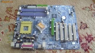 Лот: 2725620. Фото: 1. GigaByte GA-7N400E SocketA(462... Материнские платы