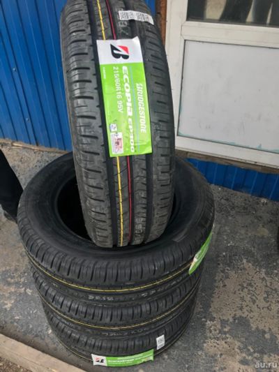 Лот: 17655022. Фото: 1. Летняя резина 215/60 R-16 "Bridgestone... Шины