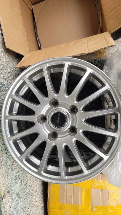 Лот: 19492902. Фото: 1. Диски Bridgestone eco forme R15... Диски