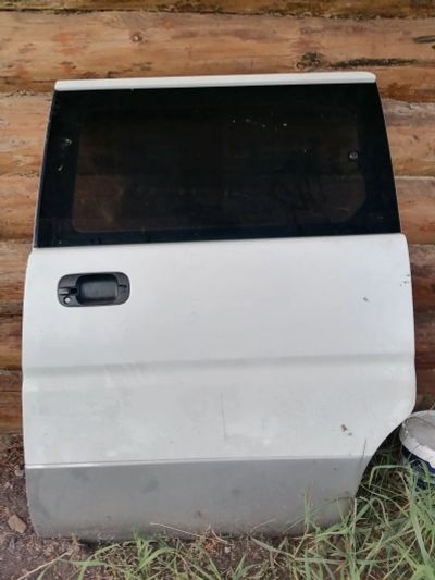Лот: 16766860. Фото: 1. Сдвижная дверь Honda stepwgn rf1. Кузов