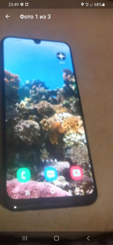Лот: 25807375. Фото: 1. Samsung a30. Смартфоны