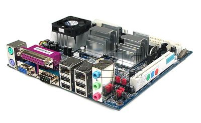 Лот: 6867816. Фото: 1. Mini-ITX материнская плата VIA... Материнские платы