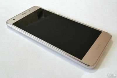 Лот: 13685255. Фото: 1. Смартфон Huawei Honor 5C 5.2... Смартфоны