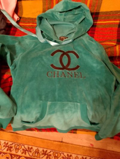 Лот: 24330101. Фото: 1. Кофта с капюшоном Chanel. Легкие куртки, толстовки