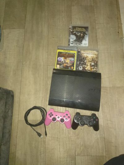 Лот: 11833449. Фото: 1. Sony PlayStation 3 и 3 игры. Игры для консолей