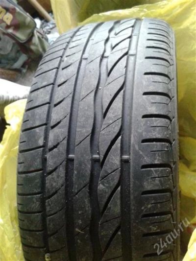 Лот: 2424457. Фото: 1. Летняя резина bridgestone turanza... Шины