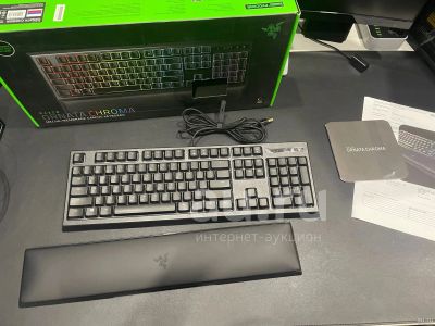 Лот: 19233294. Фото: 1. Клавиатура Razer Ornata Chroma. Клавиатуры и мыши