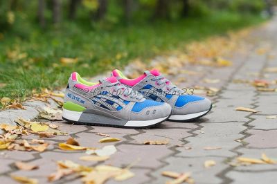 Лот: 4106907. Фото: 1. asics gel saga серые жен. Кеды, кроссовки, слипоны