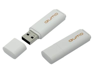 Лот: 6563423. Фото: 1. USB флешка 16Gb Qumo Optiva, белый. USB-флеш карты
