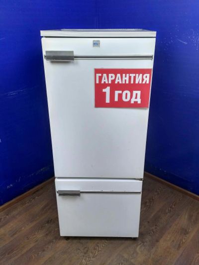 Лот: 13972750. Фото: 1. Холодильник (эконом) бирюса б-18... Холодильники, морозильные камеры