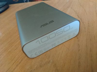 Лот: 15115014. Фото: 1. Power Bank Asus 10050mAh. Внешние, портативные аккумуляторы для смартфонов (Power bank)