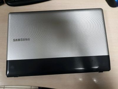 Лот: 10983889. Фото: 1. Ноутбук samsung np300e5a-s05ru. Ноутбуки