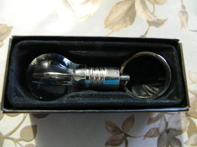 Лот: 13365703. Фото: 1. USB флешка 2Гк в подарочной упаковке... USB-флеш карты