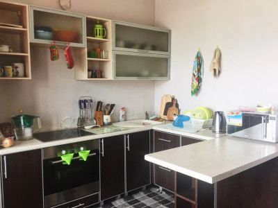 Лот: 9880958. Фото: 1. Кухонный гарнитур с мойкой. Кухонные гарнитуры