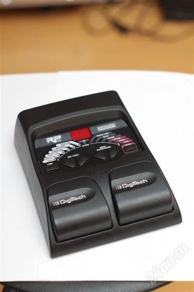 Лот: 2183064. Фото: 1. Гитарный процессор DIGITECH RP55. Гитарные эффекты и комбоусилители