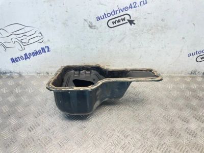 Лот: 25530265. Фото: 1. поддон toyota Corolla ZZE120. Двигатель и элементы двигателя
