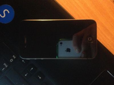 Лот: 3745554. Фото: 1. iPhone 4 16GB black iOS 7.0.4... Красноярск