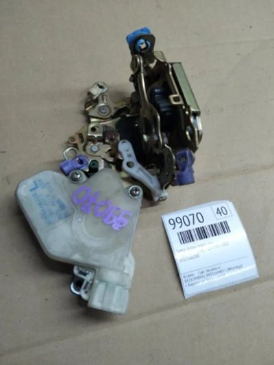 Лот: 21397085. Фото: 1. замок двери Nissan Sunny FB15. Двигатель и элементы двигателя