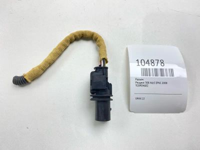 Лот: 24993334. Фото: 1. Разъем Peugeot 308 2008 928404682... Двигатель и элементы двигателя