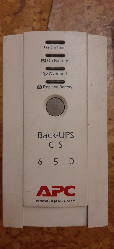 Лот: 15750766. Фото: 1. ИБП APC Back-UPS CS 650. ИБП, аккумуляторы для ИБП