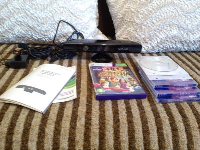 Лот: 4265920. Фото: 1. Kinect для Xbox 360 + игры (читаем... Аксессуары для игровых приставок, консолей, геймпады