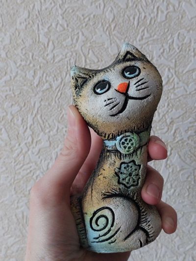 Лот: 20022980. Фото: 1. Фигурка кот керамика. Фигурки, статуэтки